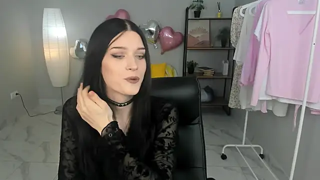 Emily  Wood online show from 07-24-26, 09:38