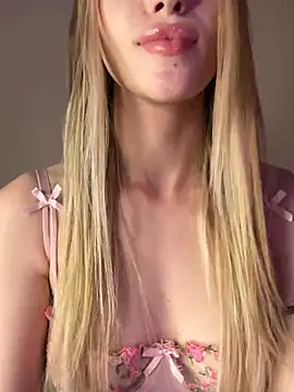 BellaSwan- online show from 07-07-26, 07:23