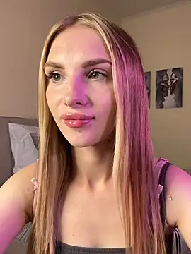 BellaSwan- online show from 07-07-26, 06:38