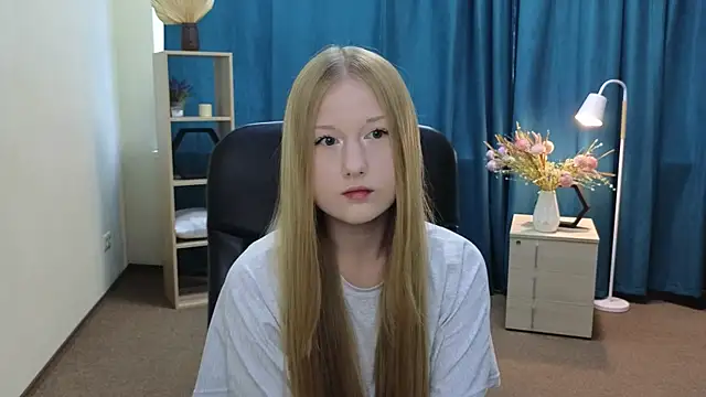 LashondaBloemer online show from 07-04-26, 05:36
