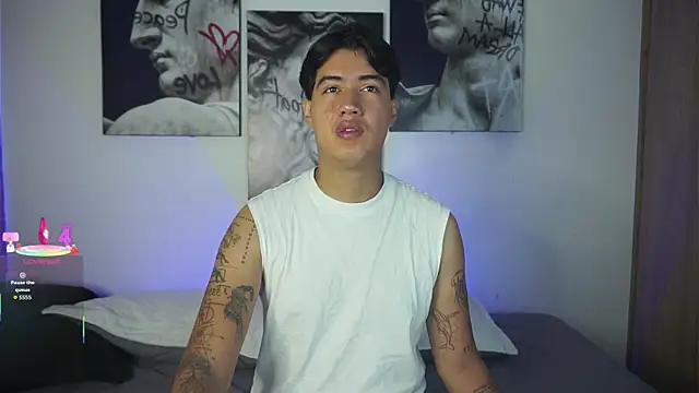 Pablo  Cruz online show from 07-06-26, 01:07