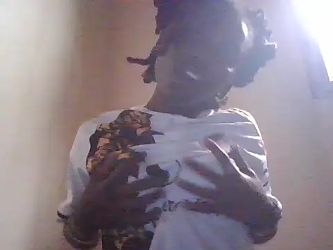 Black beautygirlll online show from 07-04-26, 10:43