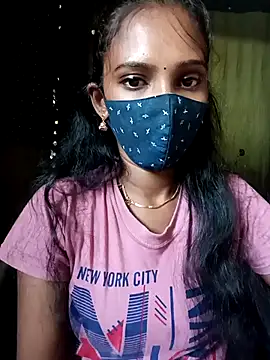 Snapshot of Tamil_Soloqueen_001 chatting on 07-12-26, 02:45 Tamil Soloqueen 001 online show from 07-12-26, 02:45