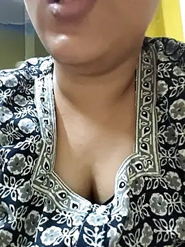 arushi9490 online show from 07-11-26, 04:13