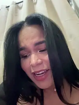 Snapshot of AliceStarshine chatting on 06-18-26, 01:59 AliceStarshine online show from 06-18-26, 01:59