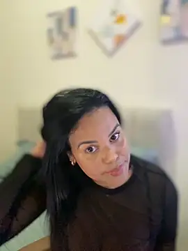 AliceStarshine online show from 11-21-25, 11:37