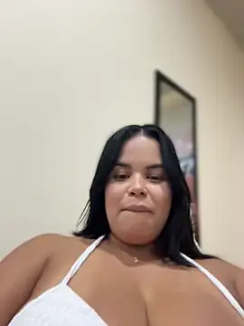 AliceStarshine online show from 01-08-26, 02:17