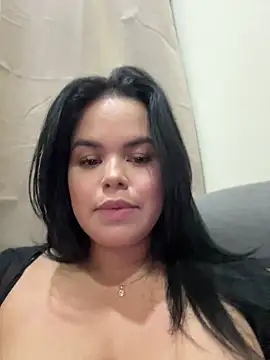 Snapshot of AliceStarshine chatting on 07-18-26, 03:26 AliceStarshine online show from 07-18-26, 03:26