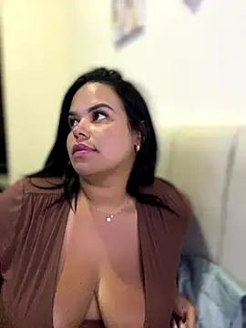 AliceStarshine online show from 11-17-25, 06:17