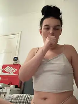 Snapshot of sweetpippa_ chatting on 07-11-26, 10:15 sweetpippa online show from 07-11-26, 10:15