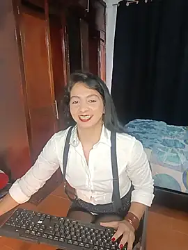 Paulina house online show from 08-04-26, 08:46