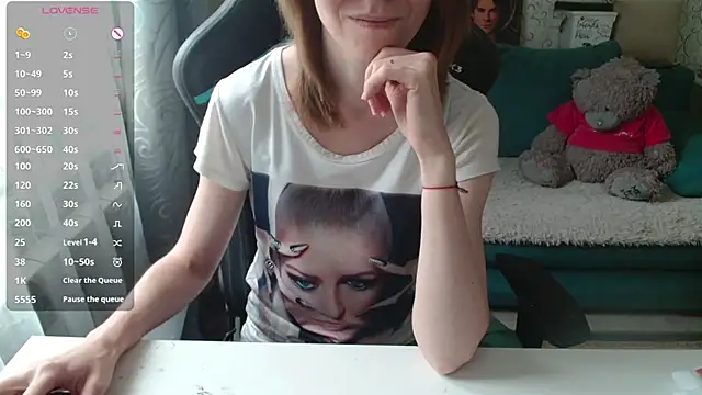   Alisa   online show from 07-13-26, 12:26