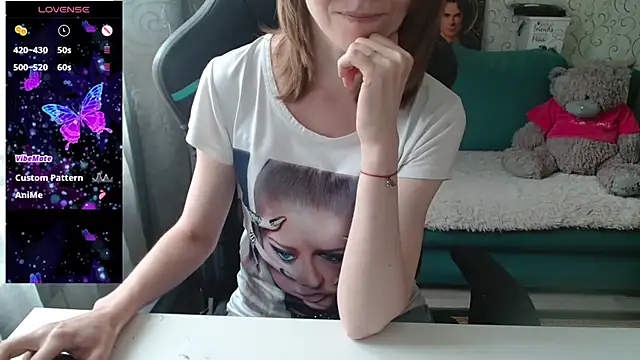   Alisa   online show from 07-08-26, 11:55