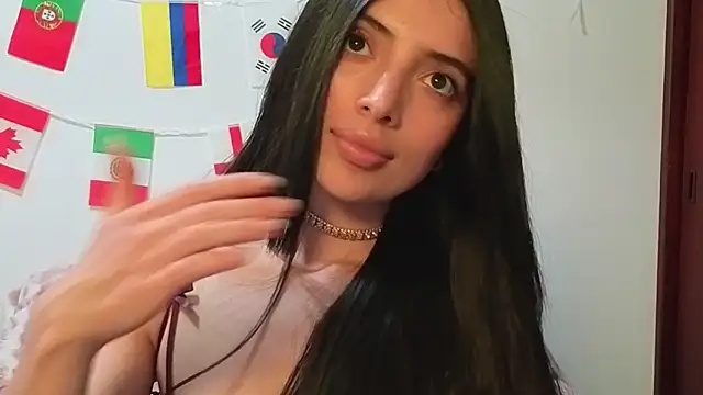 Snapshot of cynthia__ chatting on 07-10-26, 12:21 cynthia online show from 07-10-26, 12:21
