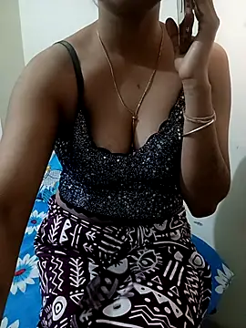 hot-Ishita online show from 07-13-26, 03:11