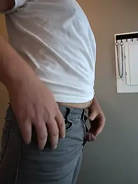 manlysissyslave online show from 08-07-26, 12:44