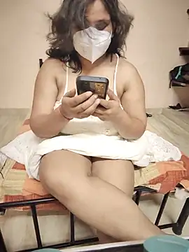 Snapshot of Tasty_Bunnyy chatting on 07-18-26, 05:43 Tasty Bunnyy online show from 07-18-26, 05:43