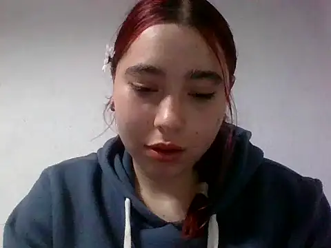 Snapshot of Ani_000 chatting on 07-13-26, 12:10 Ani 000 online show from 07-13-26, 12:10