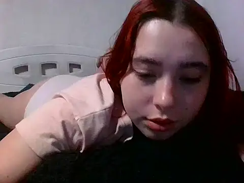 Snapshot of Ani_000 chatting on 07-14-26, 11:33 Ani 000 online show from 07-14-26, 11:33