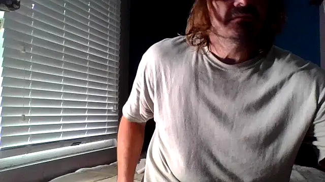 Snapshot of RIVEN_VEILREND chatting on 07-25-26, 05:19 RIVEN VEILREND online show from 07-25-26, 05:19
