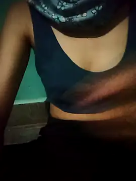 Snapshot of Miss8899 chatting on 07-17-26, 06:49 Miss8899 online show from 07-17-26, 06:49