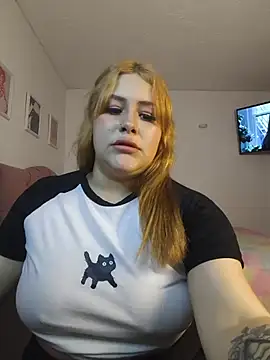 Kit Cat online show from 07-15-26, 03:02