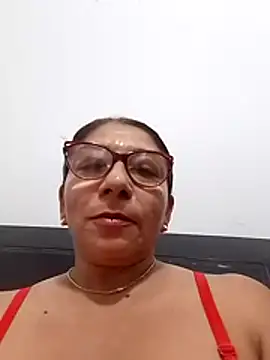 Luna Sae online show from 07-11-26, 01:06
