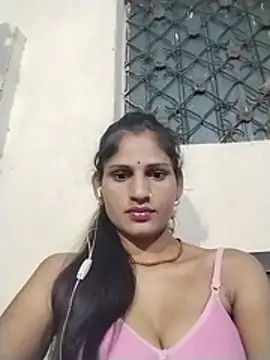 Snapshot of Santoshi7080 chatting on 07-10-26, 06:30 Santoshi7080 online show from 07-10-26, 06:30
