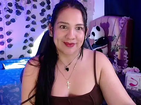 Snapshot of IVYGRETA chatting on 07-10-26, 07:08 IVYGRETA online show from 07-10-26, 07:08