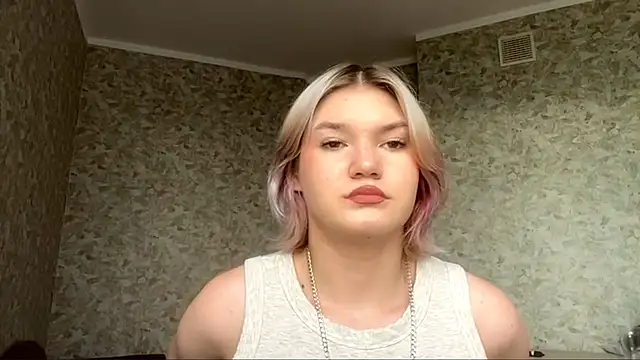 PearlyCafferky online show from 07-09-26, 12:04