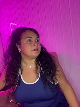 taylor honeey online show from 07-18-26, 03:37