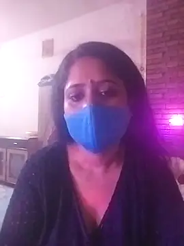 Snapshot of Pooja-bedi chatting on 07-11-26, 04:18 Pooja-bedi online show from 07-11-26, 04:18