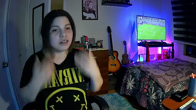 Allis Wonderland online show from 07-12-26, 03:18