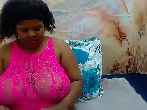 SkyHighBeautyy online show from 07-10-26, 06:08