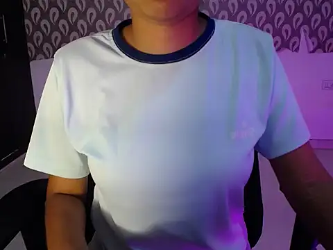 kiaraa 01 online show from 07-09-26, 07:35