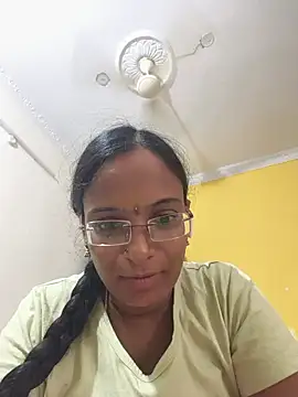 Snapshot of telugu_harika chatting on 07-10-26, 12:16 telugu harika online show from 07-10-26, 12:16