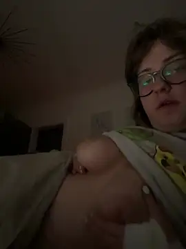 Snapshot of Bonnie0bi chatting on 07-21-26, 12:02 Bonnie0bi online show from 07-21-26, 12:02