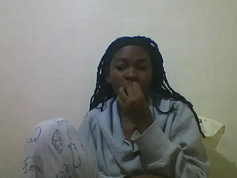 Snapshot of cutebrownny chatting on 07-10-26, 08:31 cutebrownny online show from 07-10-26, 08:31