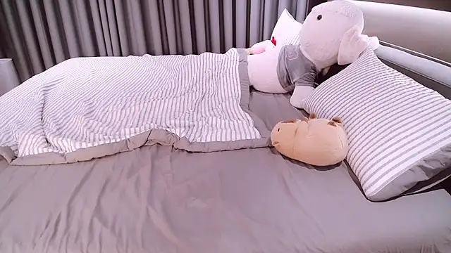 SungkyunnKwan online show from 10-30-25, 10:13