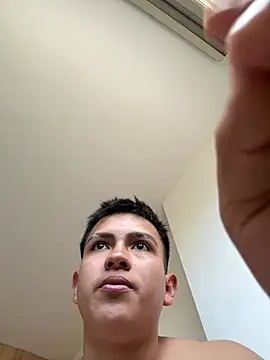 Santiagomg  online show from 07-10-26, 06:52
