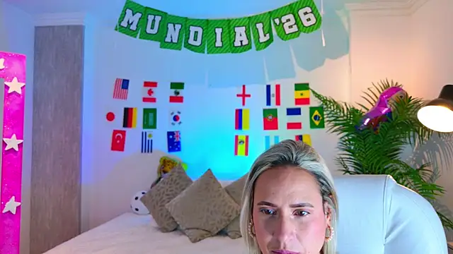 camila duarte   online show from 07-13-26, 12:26