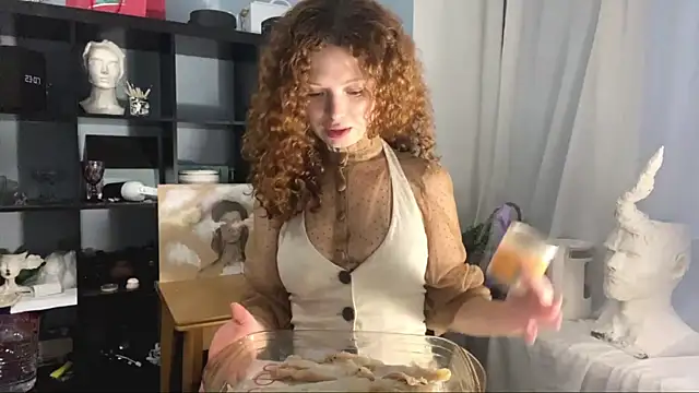 ElenaVanderbilt online show from 07-10-26, 08:09