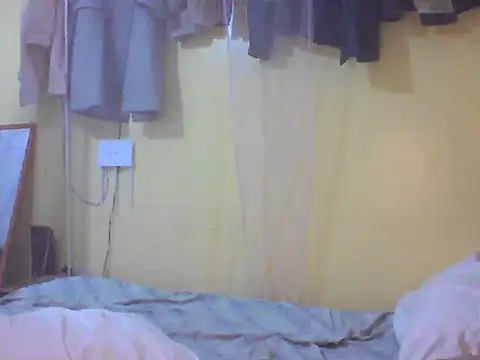 Snapshot of Ebonymuse chatting on 07-14-26, 05:45 Ebonymuse online show from 07-14-26, 05:45