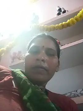 Snapshot of HOtpoojakoli chatting on 07-16-26, 01:52 HOtpoojakoli online show from 07-16-26, 01:52