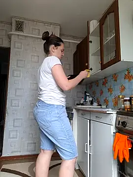 JeanneLoryzia online show from 07-13-26, 08:57