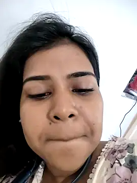 Snapshot of komal_sexy45 chatting on 07-28-26, 05:37 komal sexy45 online show from 07-28-26, 05:37