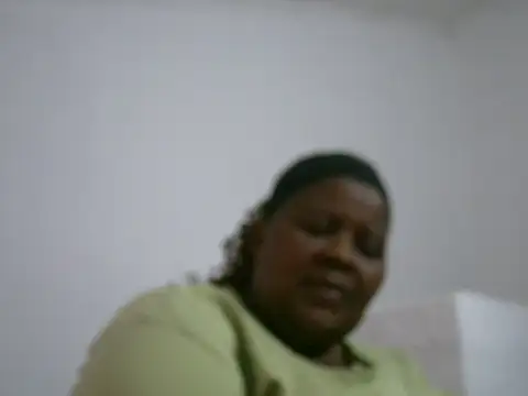 Snapshot of Bigtitz08 chatting on 07-11-26, 02:50 Bigtitz08 online show from 07-11-26, 02:50