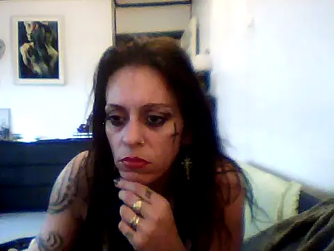 FreakyMaggie online show from 08-10-26, 04:52