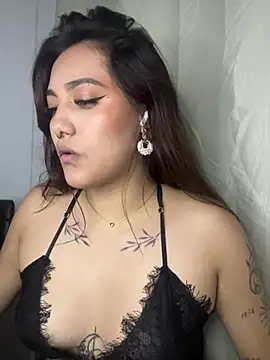 Snapshot of Angellique_23x chatting on 07-15-26, 03:57 Angellique 23x online show from 07-15-26, 03:57