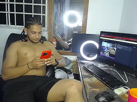 juanrouse online show from 07-13-26, 04:23